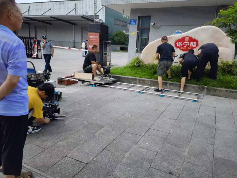 连山区广告片拍摄公司核心优势：全流程服务，让品牌广告片省心更出彩